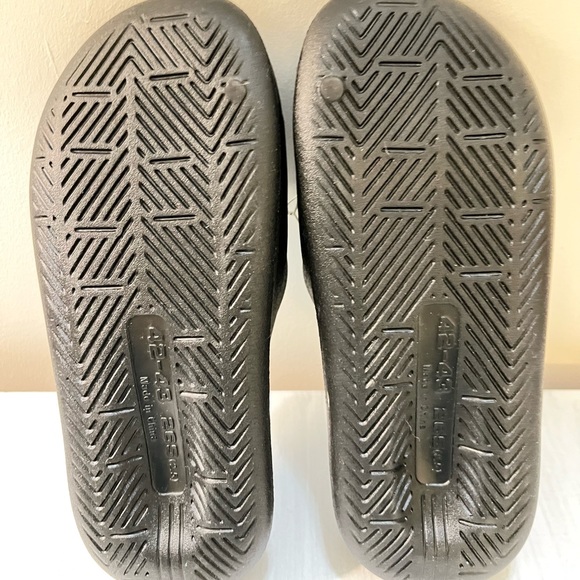 Ortho Slides | Pool, beach, dorm | sandals | Size 10 | Black | NWT - Picture 4 of 4